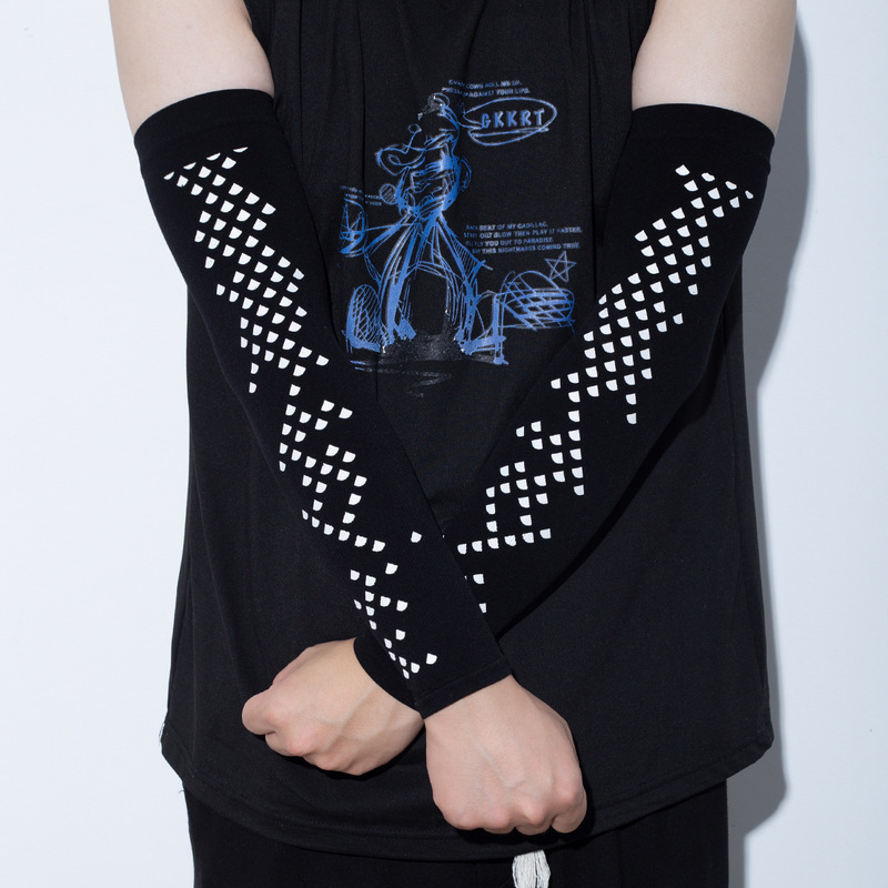 Summer ice silk sun protection sun protection hand oversleeve lengthened sleeve gloves women's gray driving arm protection arm thin loose