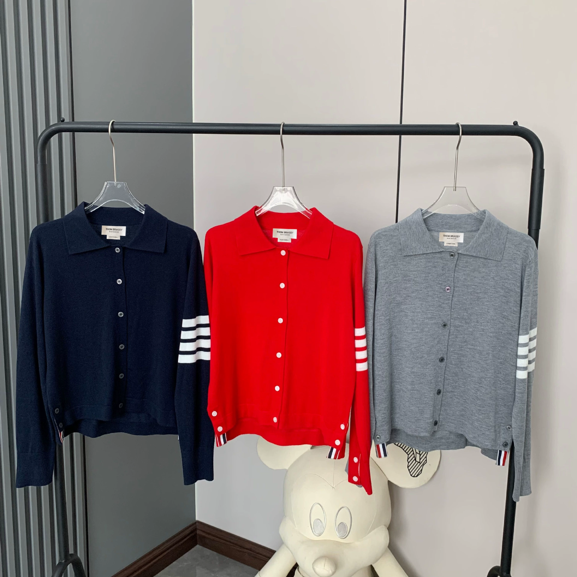 Кардиган с лацканами THOM BRASSY 9565 для поездок на работу