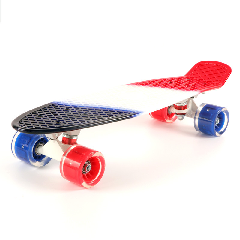 Cross-Border small fish Board 22 inch plastic banana board flash wheel star skateboard four-wheel skateboard for men and women skateboard