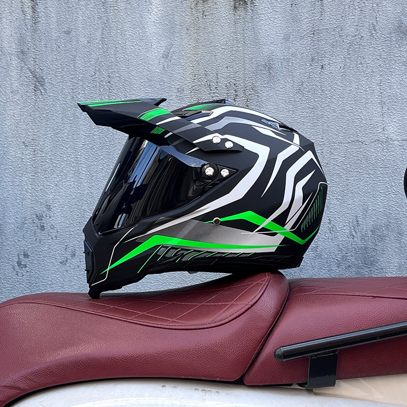 Casco de campo traviesa Casco de carreras de motos Casco de carretera Casco de doble propósito para hombres y mujeres Casco de tracción de cuatro estaciones Casco completo Orz