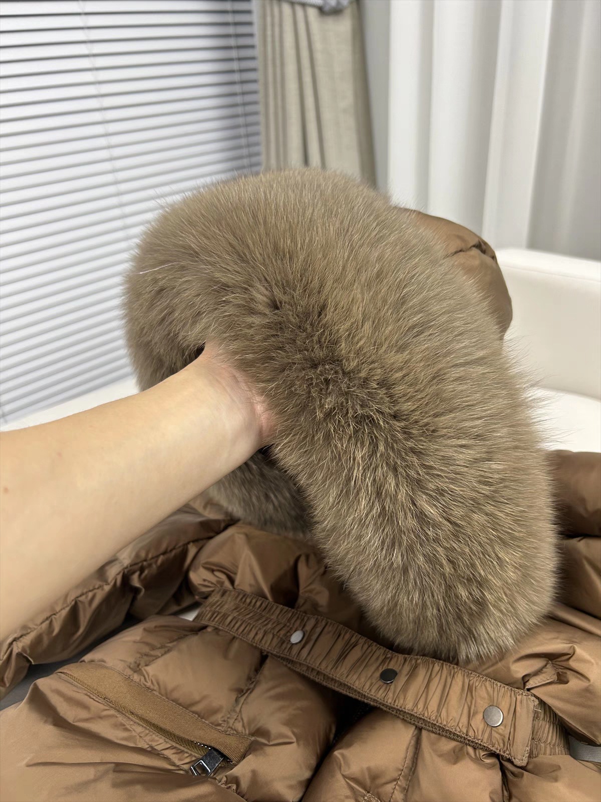 Autumn Winter New European Style Waist Slimming 90 White Duck Fox Fur Collar Down Jacket Women Short Trendy Coat_voghion.com