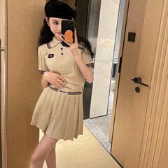 WINKS ~ 市場別品24ssミルク茶色のカシミヤセット