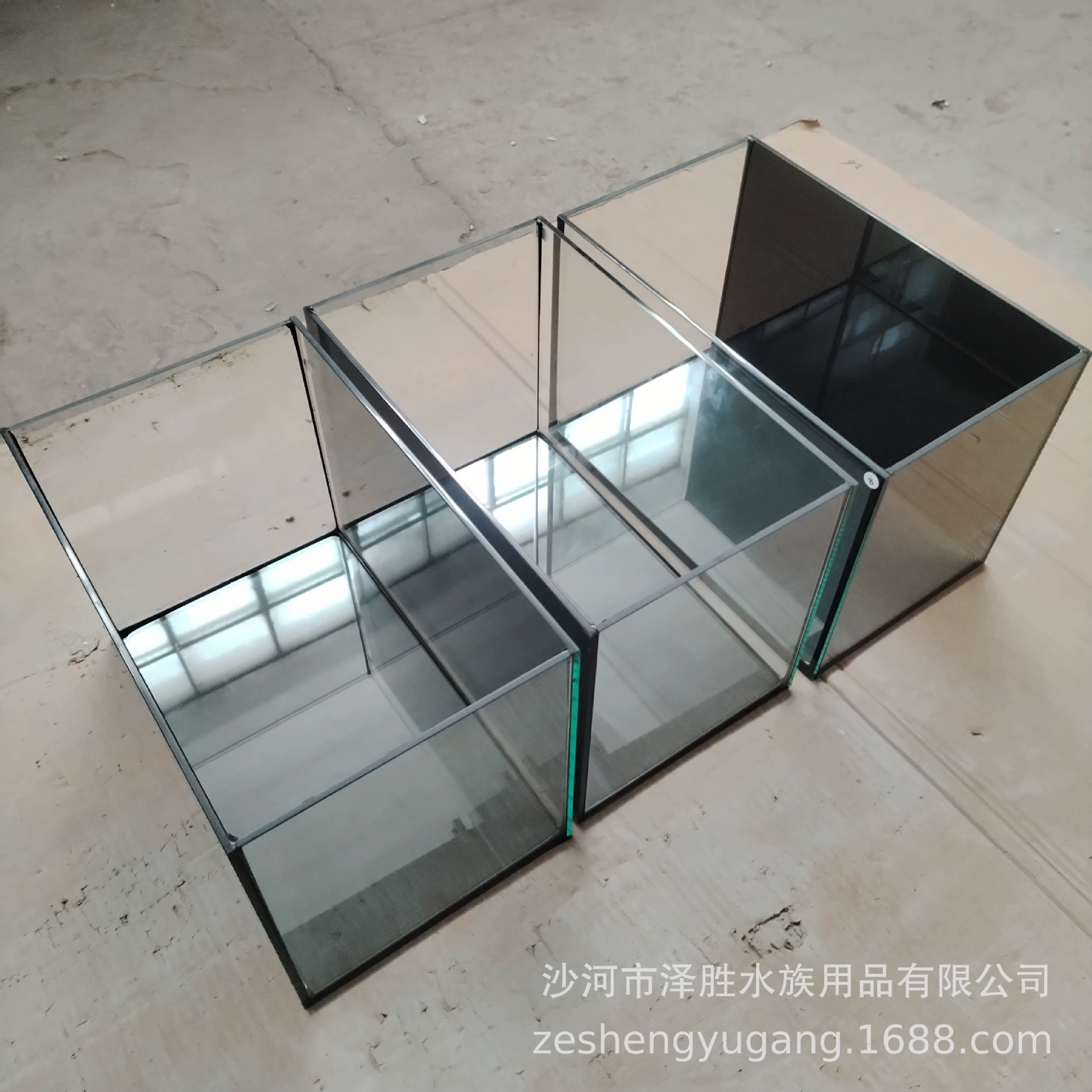 Непрозрачный аквариум с черной задней стенкой, аквариум из флоат-стекла с черной резиновой рамой, прямоугольный высококачественный аквариум для тайских агрессивных рыб, в наличии от производителя.