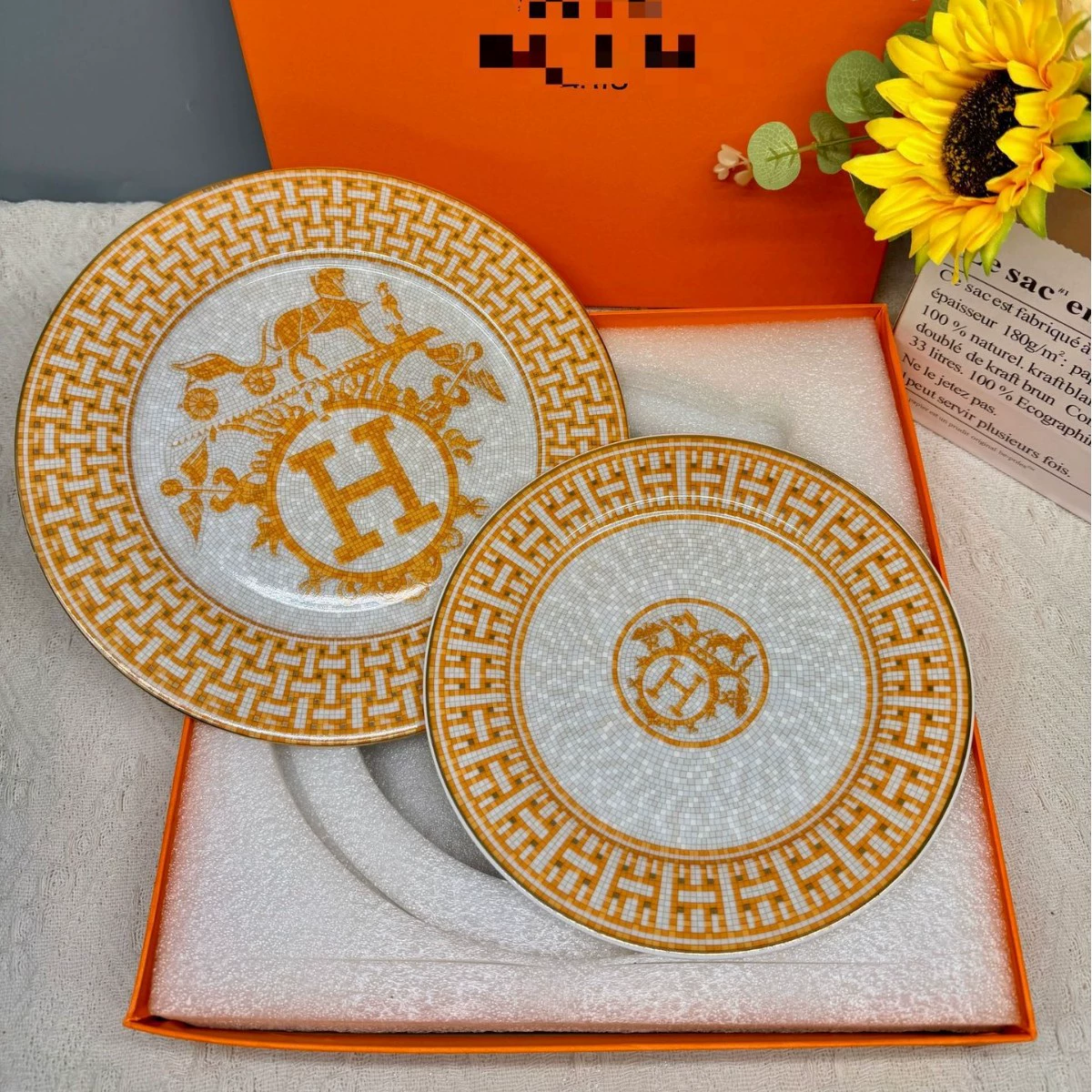 Ceramic Tableware Set, Retro Cartoon Light-Luxury Style, Assorted Plates & Cups (Gift)