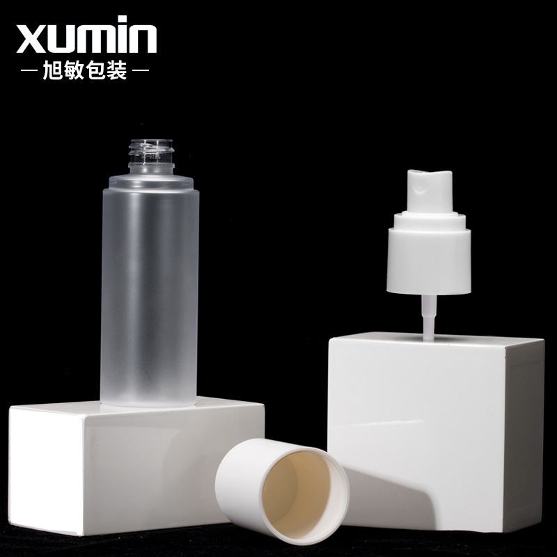 100mL esmerilado botella de spray de plástico para mascotas de rocío puro botella de tóner cosméticos cubierta completa sub-botella Xumin embalaje