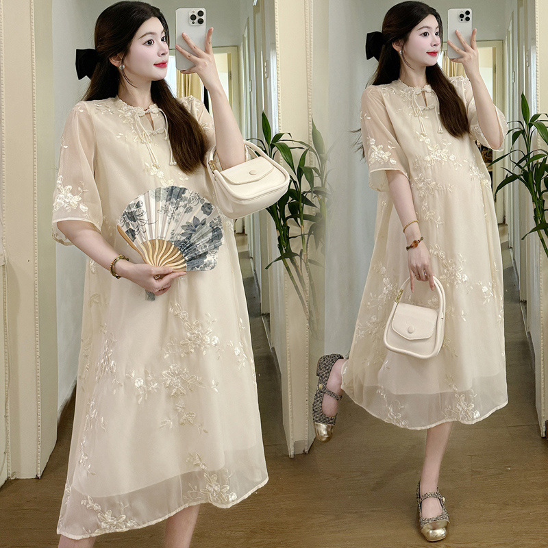Autumn New Chinese Style Heavy Embroidery Improved Over-The-Knee Long Skirt for Pregnant Women, Summer Light, Breathable and Loose Maternity Dress