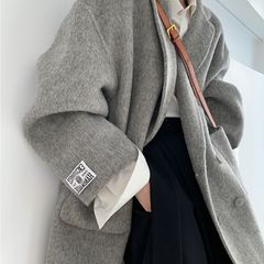 両面の羊のぬいぐるみのコートの長い毛はスーツの金を厚くします。