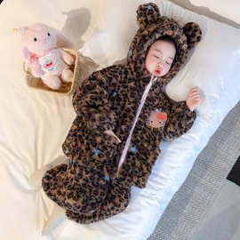 女宝宝睡衣秋冬款2026新款加厚保暖儿童豹纹珊瑚绒连帽家居服套装