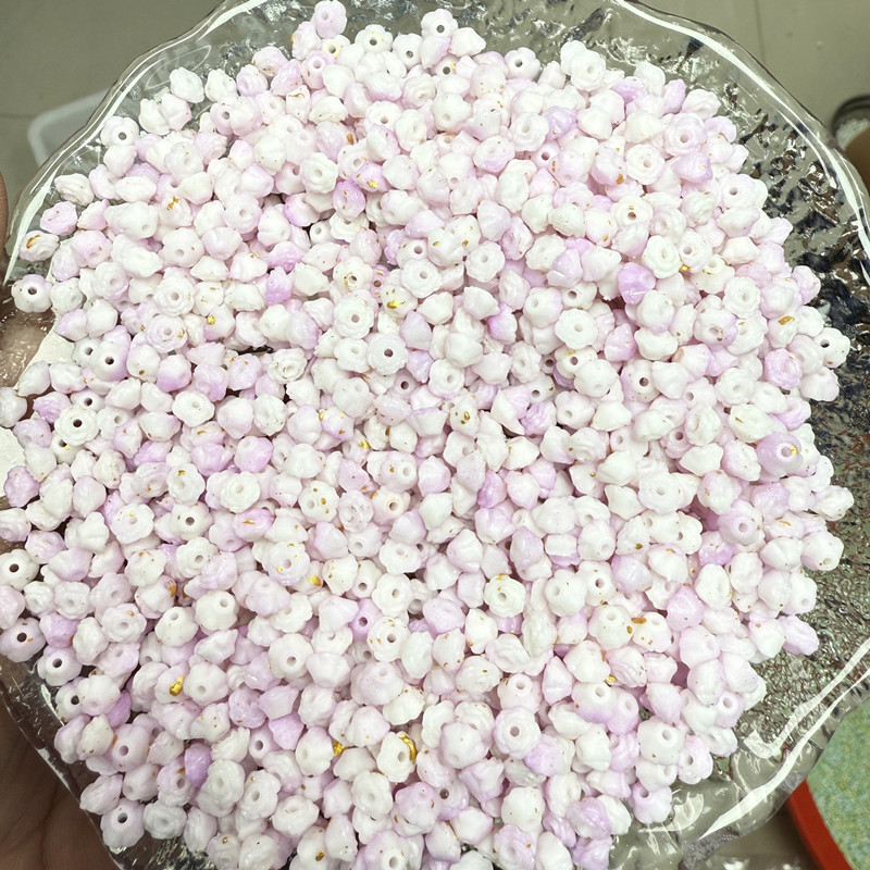 Luz nocturna brillante dorada rosa mini camellia acrílico diy cuentas hechas a mano al por mayor explosión de sonido