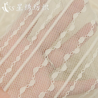 新款锦氨弹力蕾丝面料点点竖条股线四面弹女装贴身内衣打底衫布料