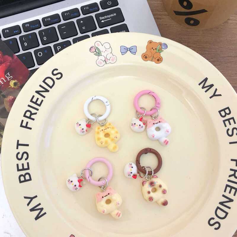 Original Cute Cartoon Siamese Kitten Circle Keychain Ins-Style Keychain Backpack Earphone Pendant Student Accessory