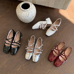 С����|���^�\�ڵ͸���ЬŮЬ2026������|��Ů������Ь��ɫƤЬ