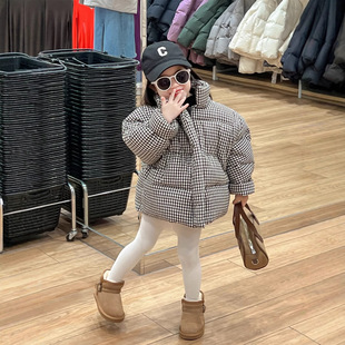 2023 winter clothes for boys and girls thickened down cotton-padded coat black and white small fine Plaid warm bread coat cotton-padded coat