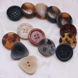 树脂纽扣圆形四眼手缝扣小香风大衣扣子高档外套衣服装饰扣批发