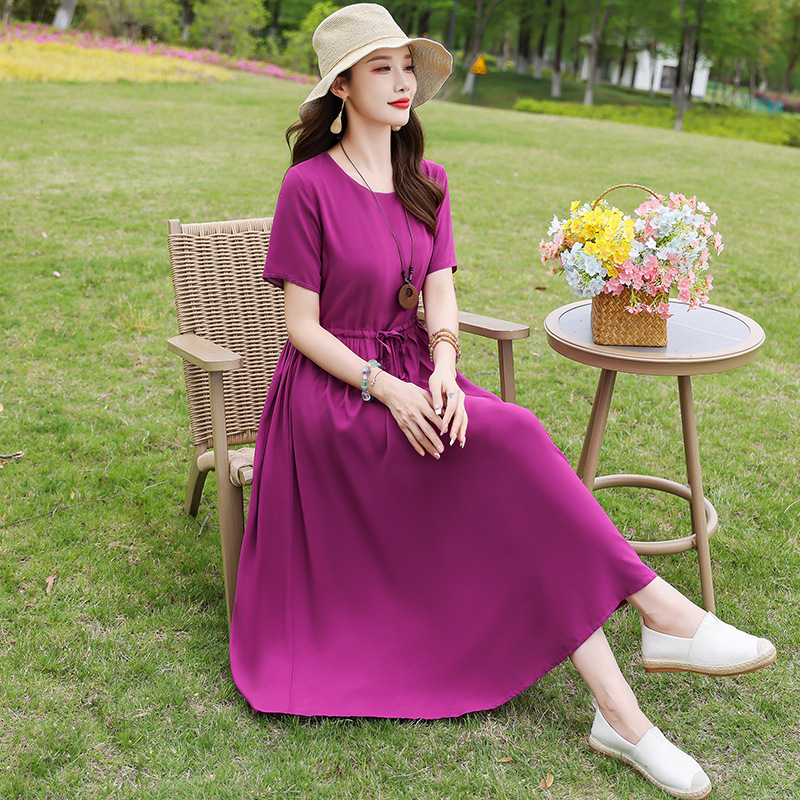 お母さんの端正な大気の夏服の新型の純色の綿のワンピースの中の長い高級な気質は腰を収めてやせているスカートを現します。|undefined