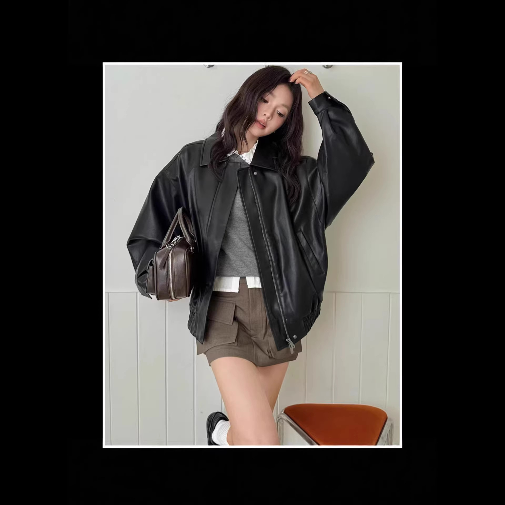 Retro American style brown leather jacket for women, 2026 spring and autumn fashion sweet and cool style motorcycle jacket loose top for women.
