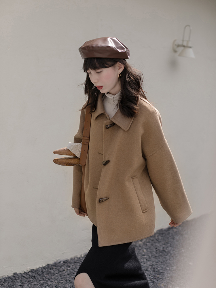 Double-sided cashmere coat women's winter short wool coat small man tweed horn buckle loose thin Korean version