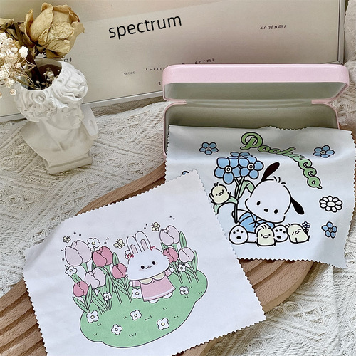 Cute cartoon phone screen cleaning cloth with three ducks and lovely dogs and rabbits, glasses cloth with simple patterns, wiping cloth