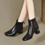 保暖防寒秋冬季英伦风女靴子