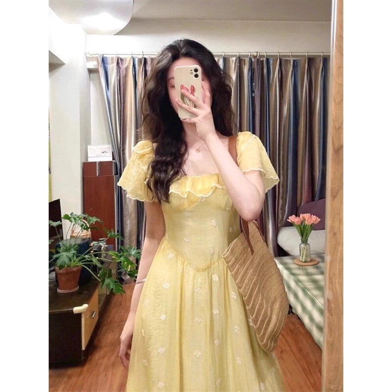 French Yellow Small Flying Sleeve Floral dress Children's Summer 2025 New Waist Elegant Princess Holiday Dress