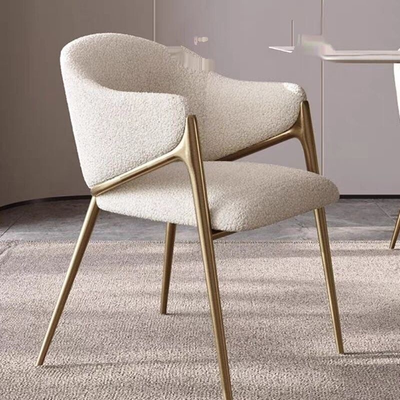 Luxury Italian-style dining chair for home use, trendy modern minimalist lambswool chair for hotel, villa, and restaurant Luxury Italian-style dining chair for home use, trendy modern minimalist lambswool chair for hotel, villa, and restaurant