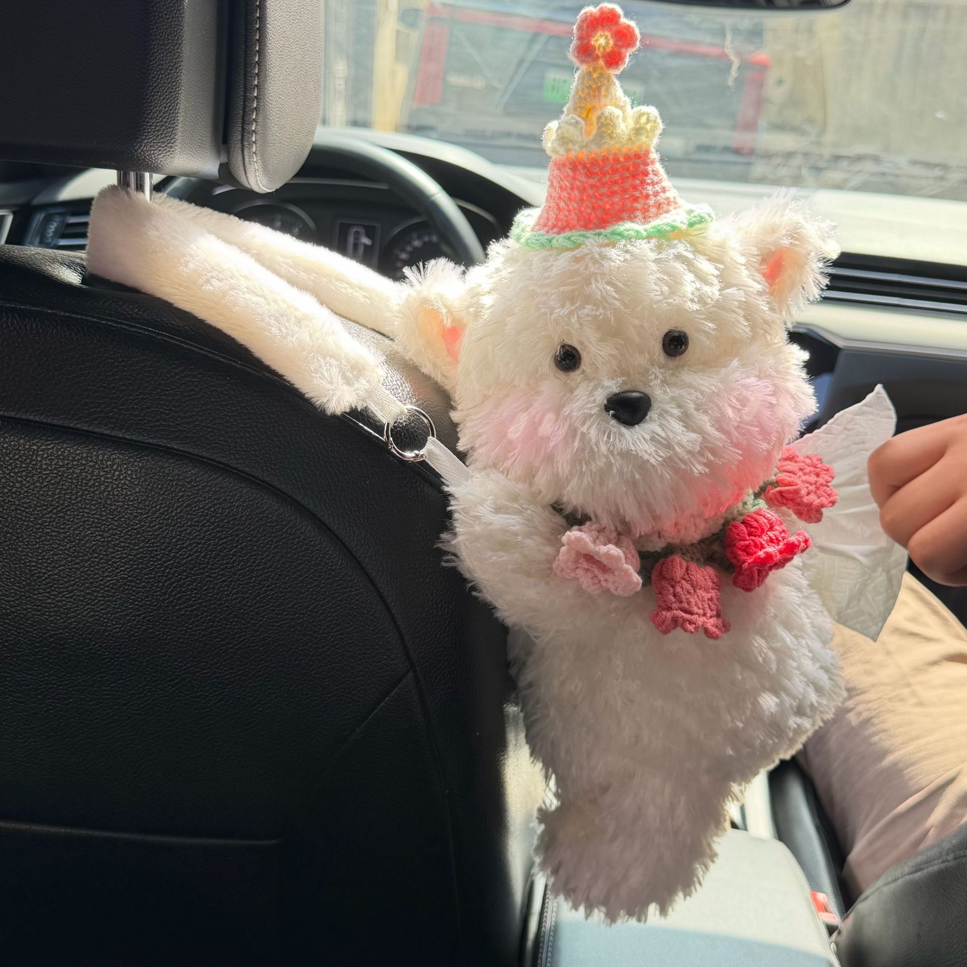 Creative Cute Doll Car Tissue Box Hanging Car Interior Tissue Bag West Highland Doll Hanging Decoration Tissue Bag