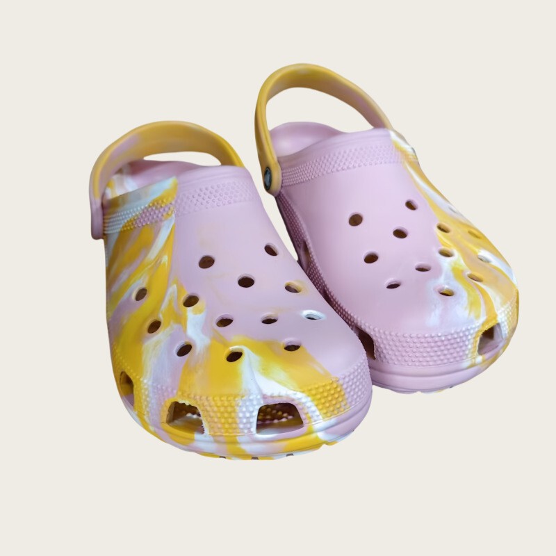 Cross Shell Puff Hole Shoes for Women, New Summer Style, Casual Thick-Soled Height-Increasing Outdoor Non-Slip Beach Sandals Cross Shell Puff Hole Shoes for Women, New Summer Style, Casual Thick-Soled Height-Increasing Outdoor Non-Slip Beach Sandals