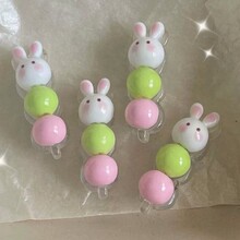 ��ͨС���Ǻ��J����A�l�A�ɐ������L��Ů��߅�����A�l�A