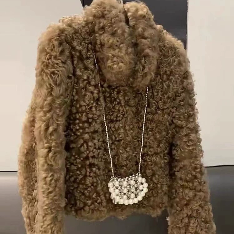 Хит продаж осени и зимы 2023 года: элегантное и высококачественное пальто в стиле Chanel из пушистой овечьей шерсти, толстое и теплое.