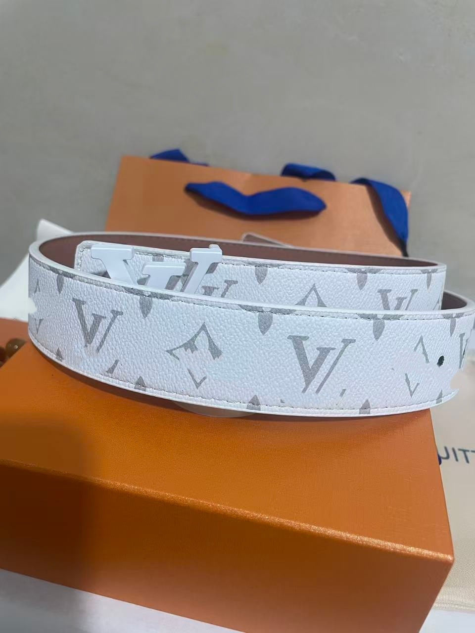 Cinturón para Hombre 4.0 cm de Piel de Vaca de Dos Capas con Hebilla Lisa para Uso Casual image 48