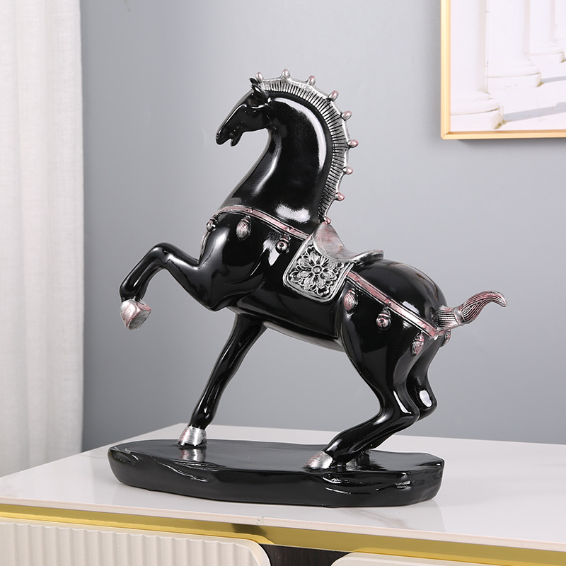 Resin horse crafts decoration office desktop living room hallway Art Window Exhibition Hall decoration housewarming decoration