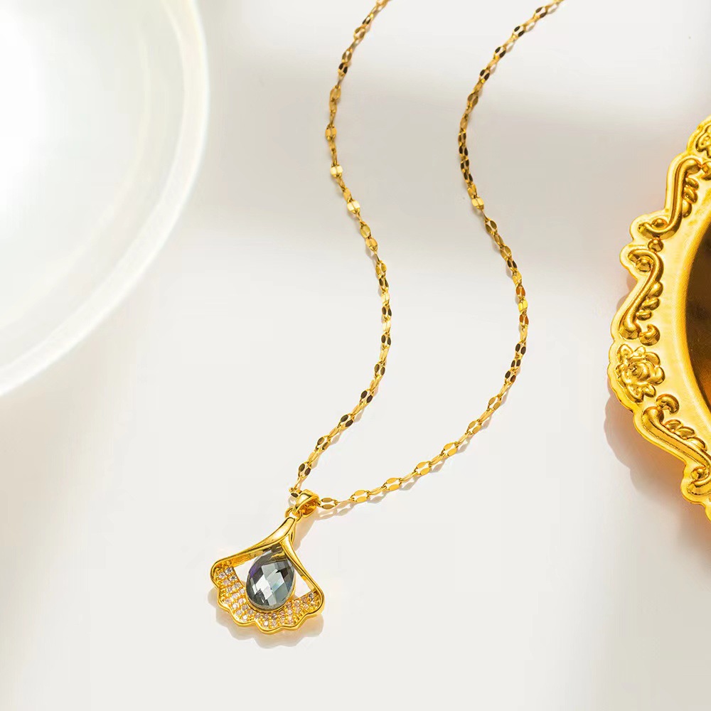New Korean Ginkgo Leaf Crystal Zircon Set with Diamonds, Elegant and Elegant Design, Droplet shaped Earrings, Necklace,_voghion.com
