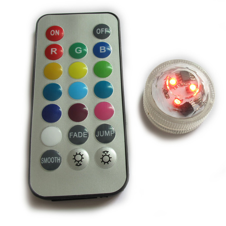 圆形电池盒遥控七彩潜水灯2032电池两节6V防水功能无线遥控蜡烛灯