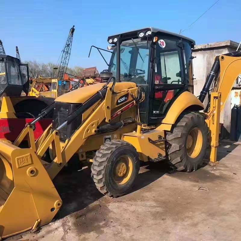 Ventas directas de comercio exterior Dos excavadoras de carga ocupadas JCB 3CX 4CX 416F CAT420F 430 430F
