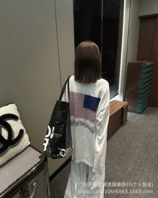 25ss 新 Ch Crow スノーフレークコットン長袖夏薄いルーズレイジーバックプリント Tシャツ女性のラウンドネック|undefined