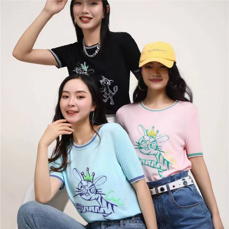 Áo thun ngắn tay nữ dệt kim lụa băng mỏng thêu kim cương họa tiết hổ — Đen (một con hổ)