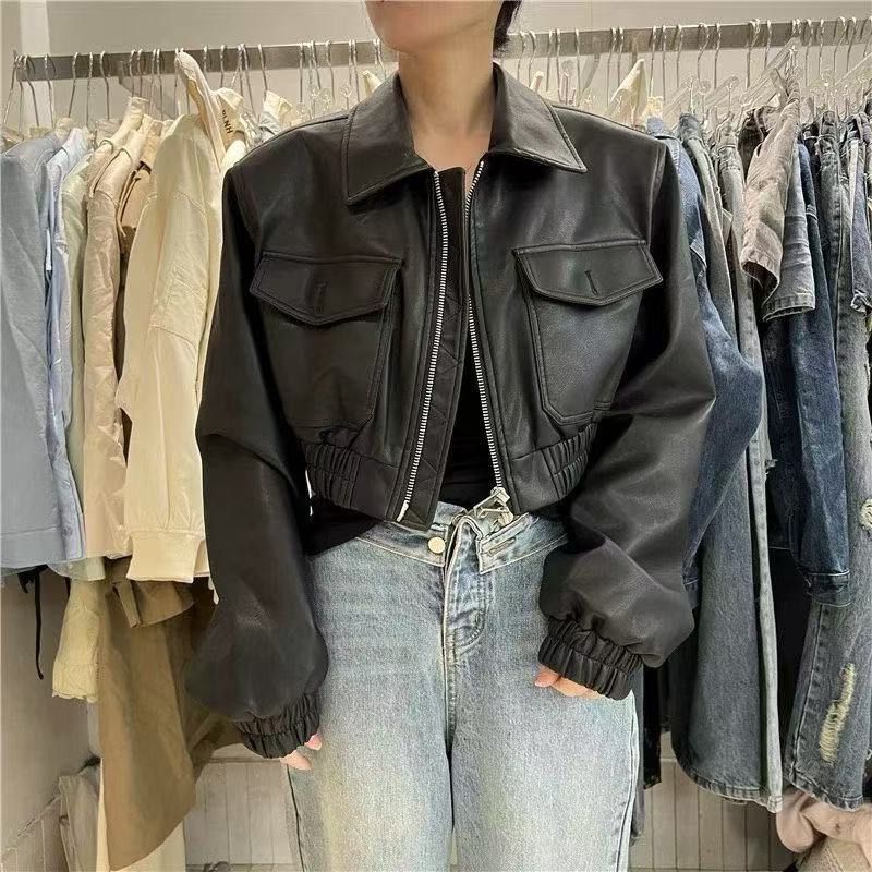 American Retro Motorcycle Style High-End Short Pu Leather Jacket with Lapels for Petite Women, Slim-Fit Trendy Coat American Retro Motorcycle Style High-End Short Pu Leather Jacket with Lapels for Petite Women, Slim-Fit Trendy Coat