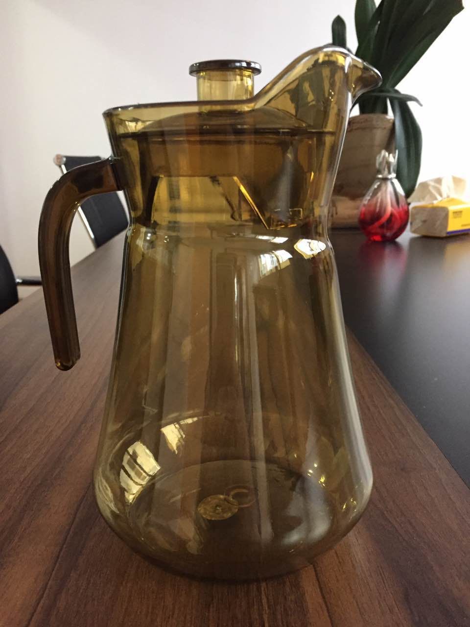 Jarra de agua fría de PC/acrílico, transparente, de plástico, con rayas octogonales, jarra de jugo gruesa, jarra de hotel resistente a caídas.