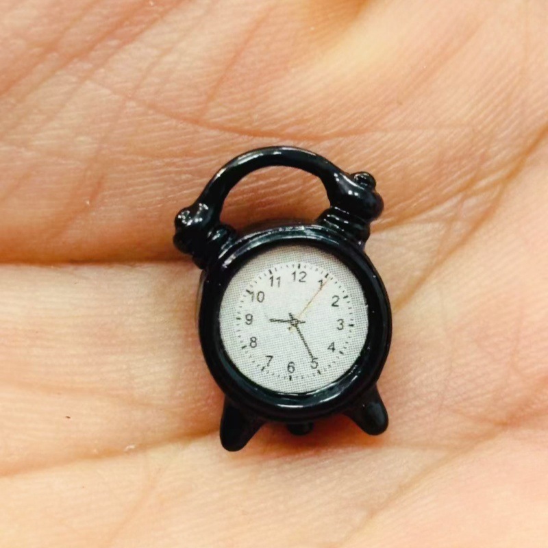 ����������΢��dollhoes miniatures�Ͻ�С���Ӱڼ�