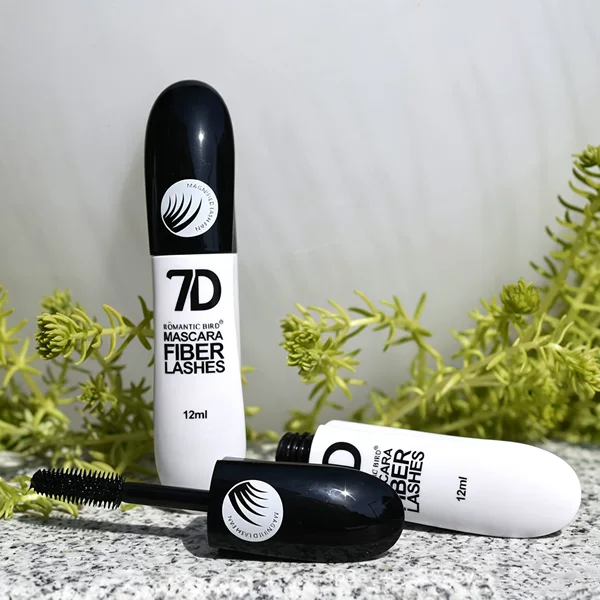 Cross-Border Hot-Selling Product Romantic Waterproof and Sweat-Proof Mascara, Thickening and Curling, with a Combination Brush Head for Makeup Application