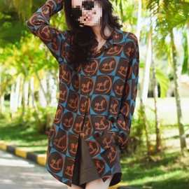 港味复古气质别致印花衬衣秋季新款宽松减龄中长款长袖衬衫上衣女