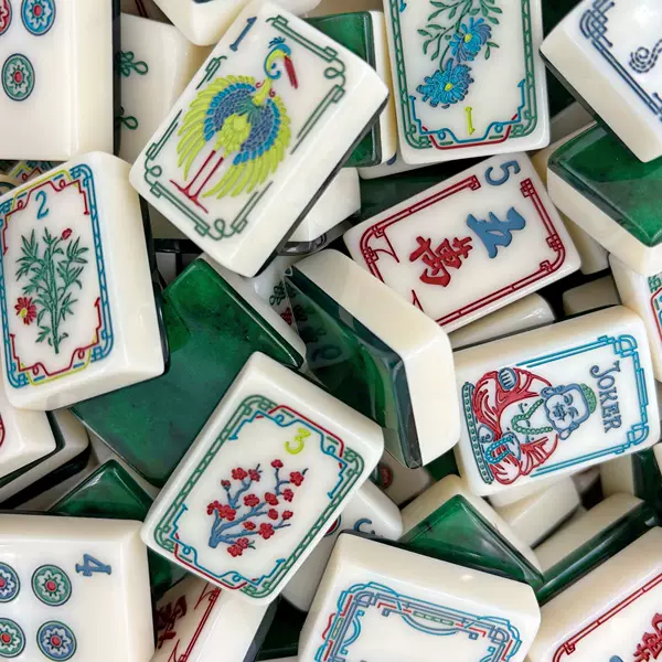 American Winslow 1920 Acrylic Mahjong Set with 160 Tiles, Home-Use Gift Set, Hand-Crafted Crystal Tiles