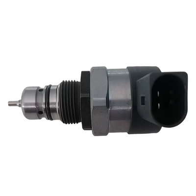 Oil pump, nozzle common rail pressure