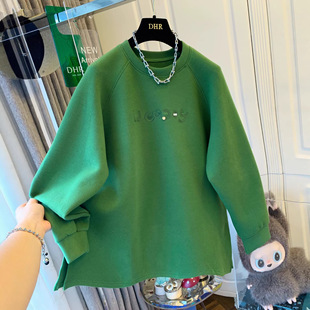 ���Q��a240��̽��Ӻ�T���l���n�挒������Ů�b�����@�׾Gɫ�A�I