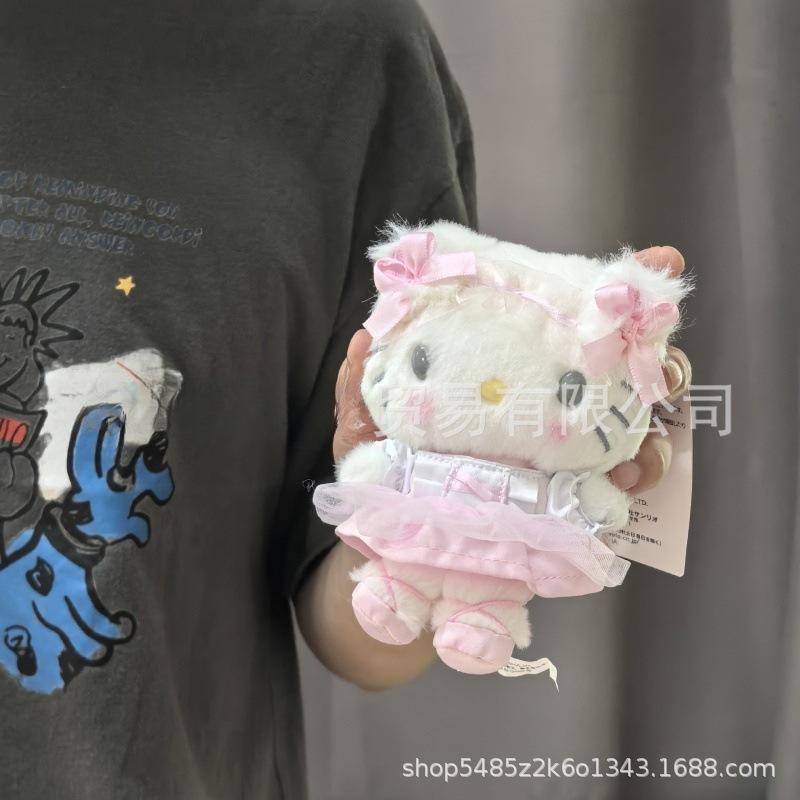 黑色草帽kitty帽宝宝挂件爱心扣公仔玩偶可爱赫本风挂饰钥匙扣|undefined