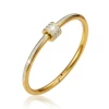 Golden, 750 sample gold