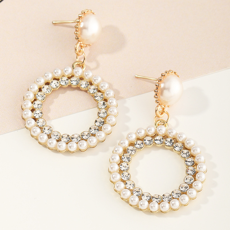 Fashion Round Five-pointed Star Pearl Earrings display picture 13