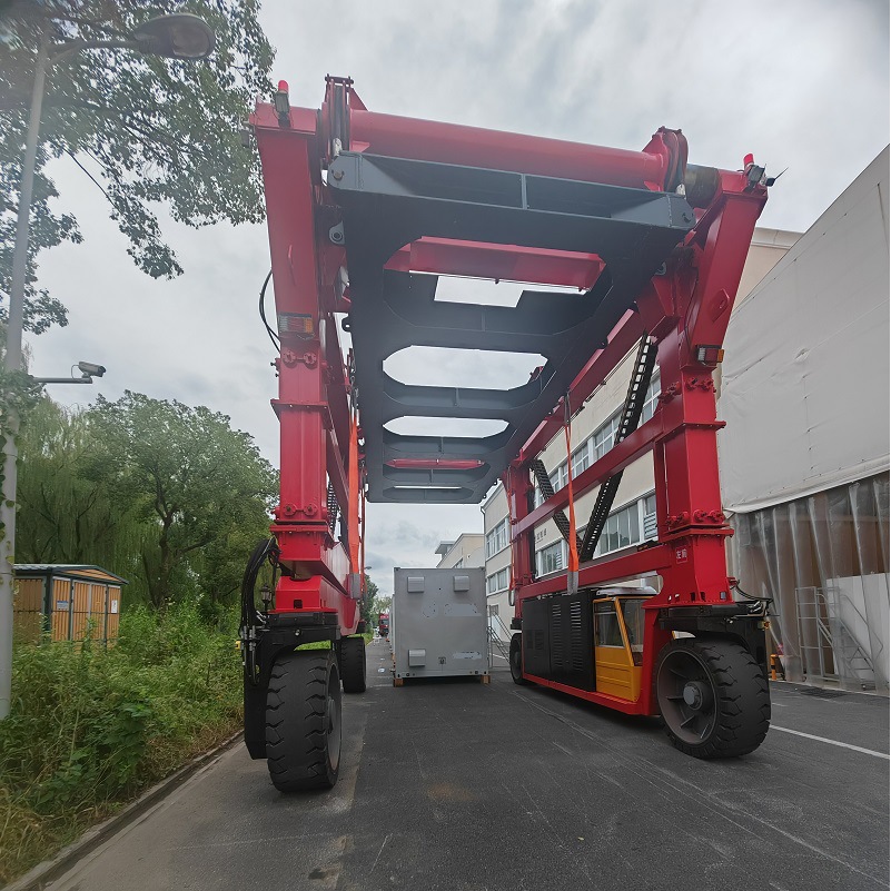 智能集装箱跨运车  靖起厂家 方案设计 无人操控 节约人力 60t