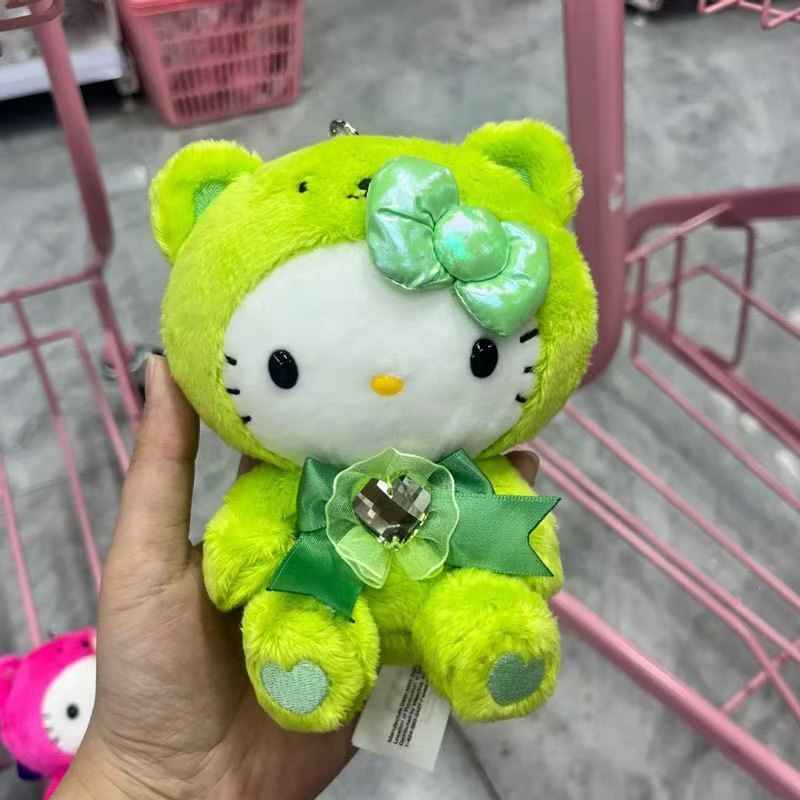 美版sanrio新款Hellokitty小挂件凯迪猫12月份毛绒玩具挂饰礼品|undefined