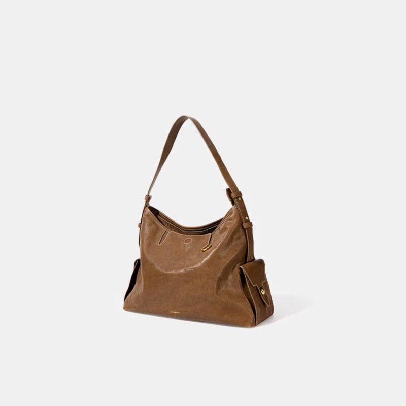 Mountain Trail Travel Hobo Bag Large Capacity Single Shoulder Crossbody Laptop Bag Commuting Retro Niche Versatile Genuine Leather Bag Mountain Trail Travel Hobo Bag Large Capacity Single Shoulder Crossbody Laptop Bag Commuting Retro Niche Versatile Genuine Leather Bag